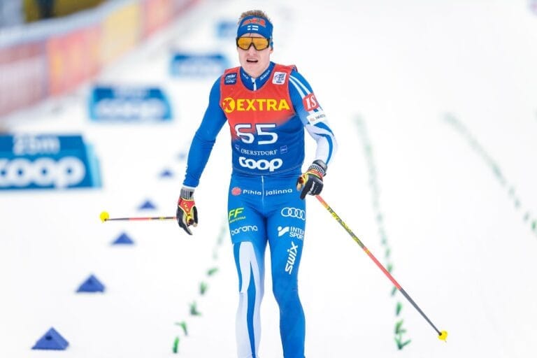 Tour de Ski -kiertueelta kotiin matkanneella Ville Ahosella koronavirustartunta