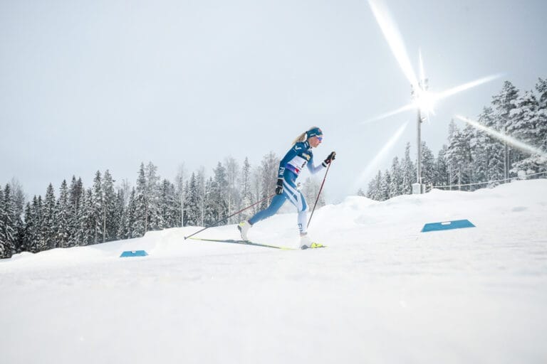 Viisi suomalaisnaista ja -miestä jatkoon sprintin karsinnasta maastohiihdon maailmancupin kisassa