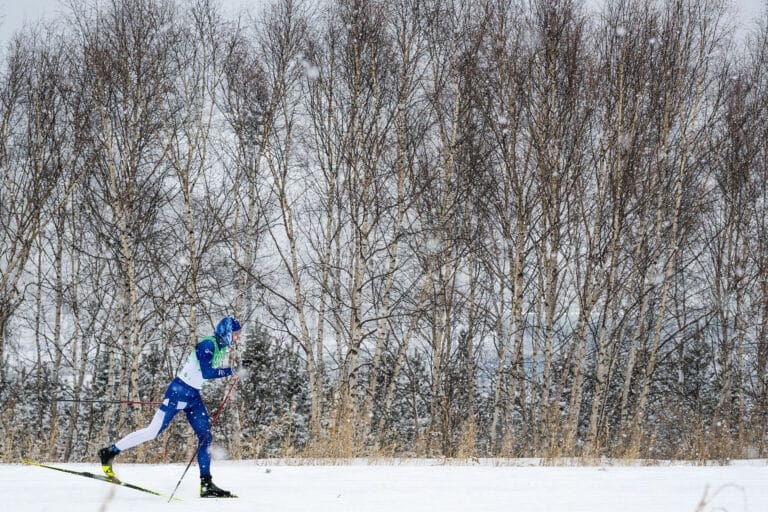 Lumimyräkkä laittoi huoltojoukot kovaan testiin – Hakola ja Hyvärinen kärsivät välineongelmista