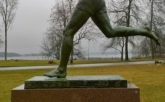 Viljam Kolehmainen 2/2: Kirjevalmennus vei suomalaiset maailman kartalle