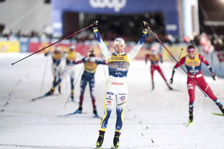 Linn Svahn ja Lucas Chanavat Davosin sprintin voittajat