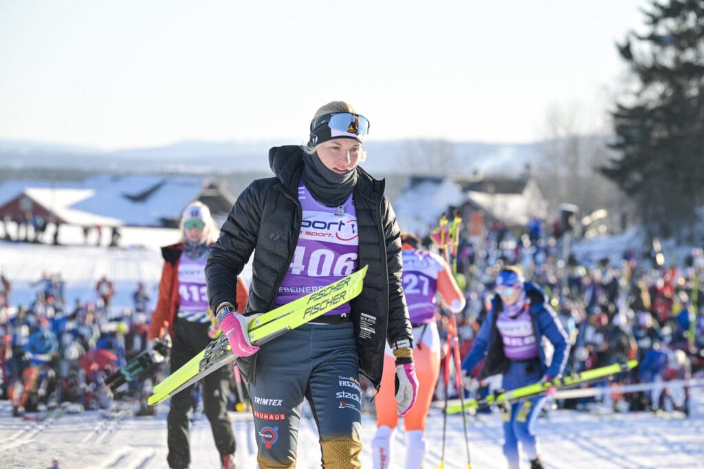 Oloksen tykkihiihdot Kati Roivas