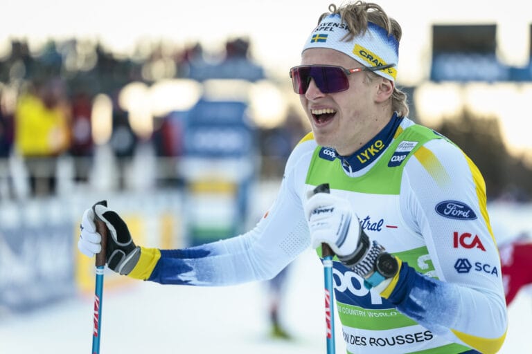 Angerin ensimmäistä maailmancup-voittoa seurasi ikävä uutinen