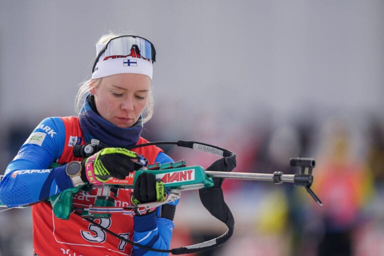Ampumahiihdon MM-kisat: naisten yhteislähtö tänään kello 14.45