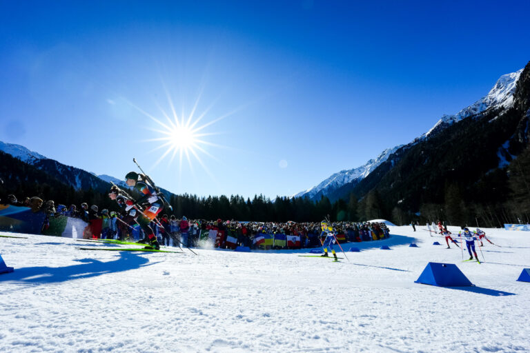 Naisten 4 x 6 km viesti